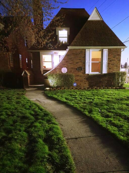 Vintage Charm, E. Eng. Village, 10Mins To Dt. Det. Detroit Exterior photo